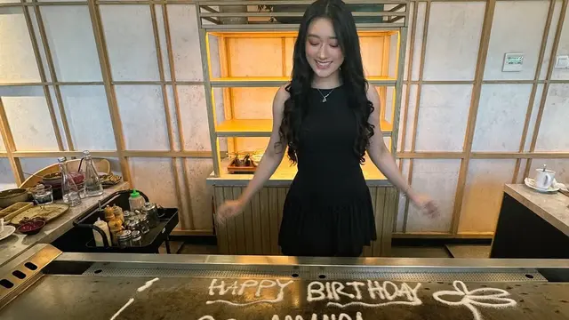 Amanda Caesa Rayakan Ulang Tahun ke-22 di Tanggal Spesial (credit: instagram/amandacaesaa)