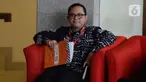 Komisioner KPU, Viryan Aziz menunggu pemeriksaan di Gedung KPK, Jakarta, Selasa (28/1/2020). Viryan Azis diperiksa sebagai saksi untuk tersangka mantan Komisioner KPU Wahyu Setiawan dalam kasus dugaan korupsi penetapan pergantian antarwaktu anggota DPR periode 2019-2024. (merdeka.com/Dwi Narwoko)