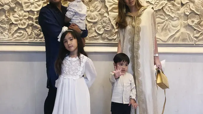 [Bintang] Nia Ramadhani