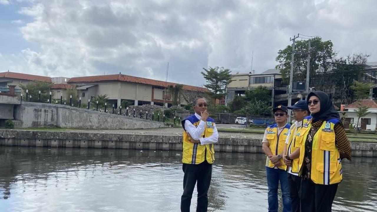 Menteri PU Sepakat Keruk Waduk Muara Nusa Dua Bali, 60 Ton Sampah Disaring Tiap Hari!