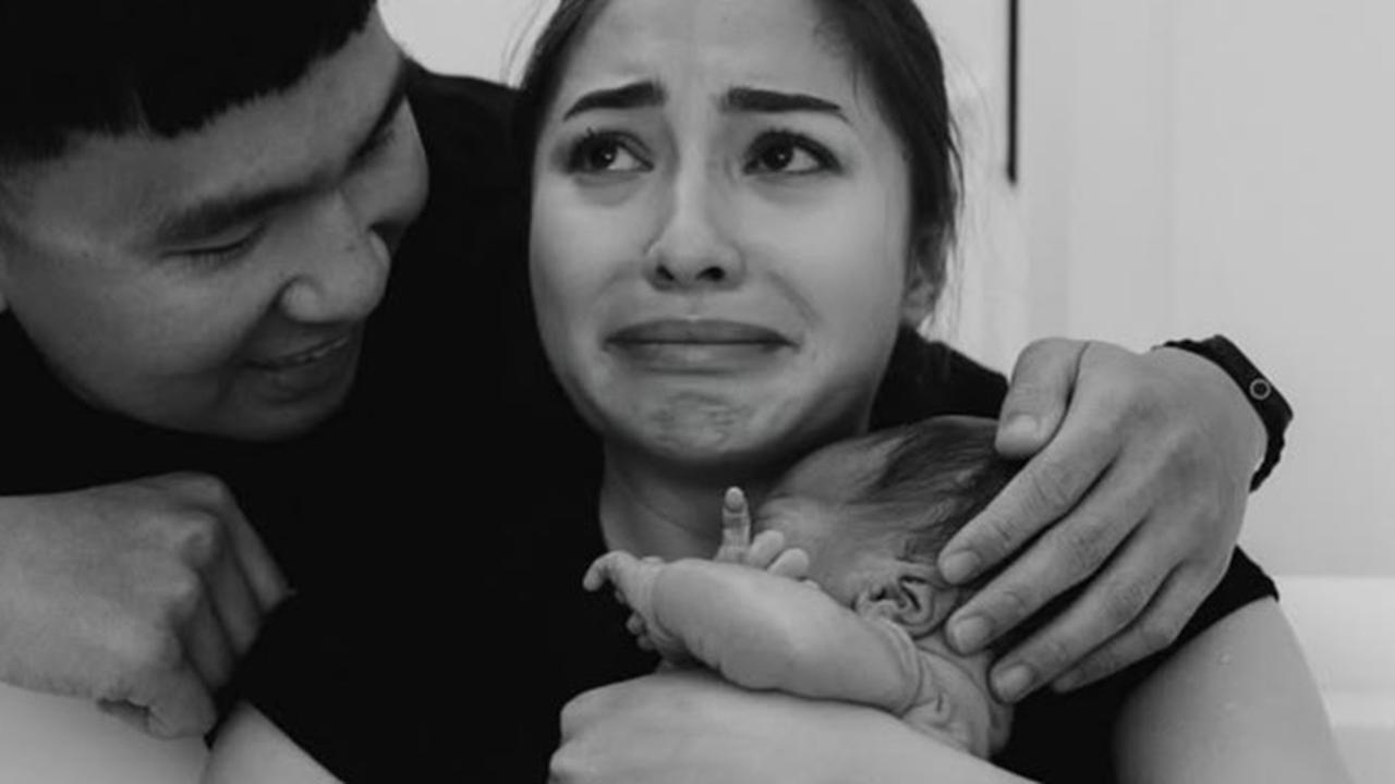 Fakta-fakta Persalinan Anak Kedua Nikita Willy di Amerika, Bersihkan Rumah Hadapi Kontraksi & Tak Beri Tahu Sang Ibu