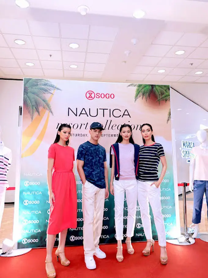 Padu Padan Outfit Kasual Anti Membosankan dengan Warna Cerah yang Colorful