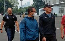 Momen Pensiunan Jenderal Bintang 3 Polri Olahraga di GBK, di Belakangnya Pria Tegap Berpistol Terus Mengikuti