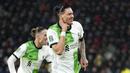 Pemain Liverpool, Darwin Nunez melakukan selebrasi setelah mencetak gol kemenangan timnya ke gawang Bournemouth pada laga 16 besar Carabao Cup 2023/2024 di Vitality Stadium, Bournemouth, Inggris, Kamis (02/11/2023) dini hari WIB. Liverpool sempat unggul memalui Cody Gakpo namun disamakan oleh Justin Kluivert. (AP Photo/Andrew Matthews)
