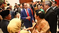 Presiden Jokowi menghadiri ultah ke-50 pernikahan JK-Mufidah. (istimewa)