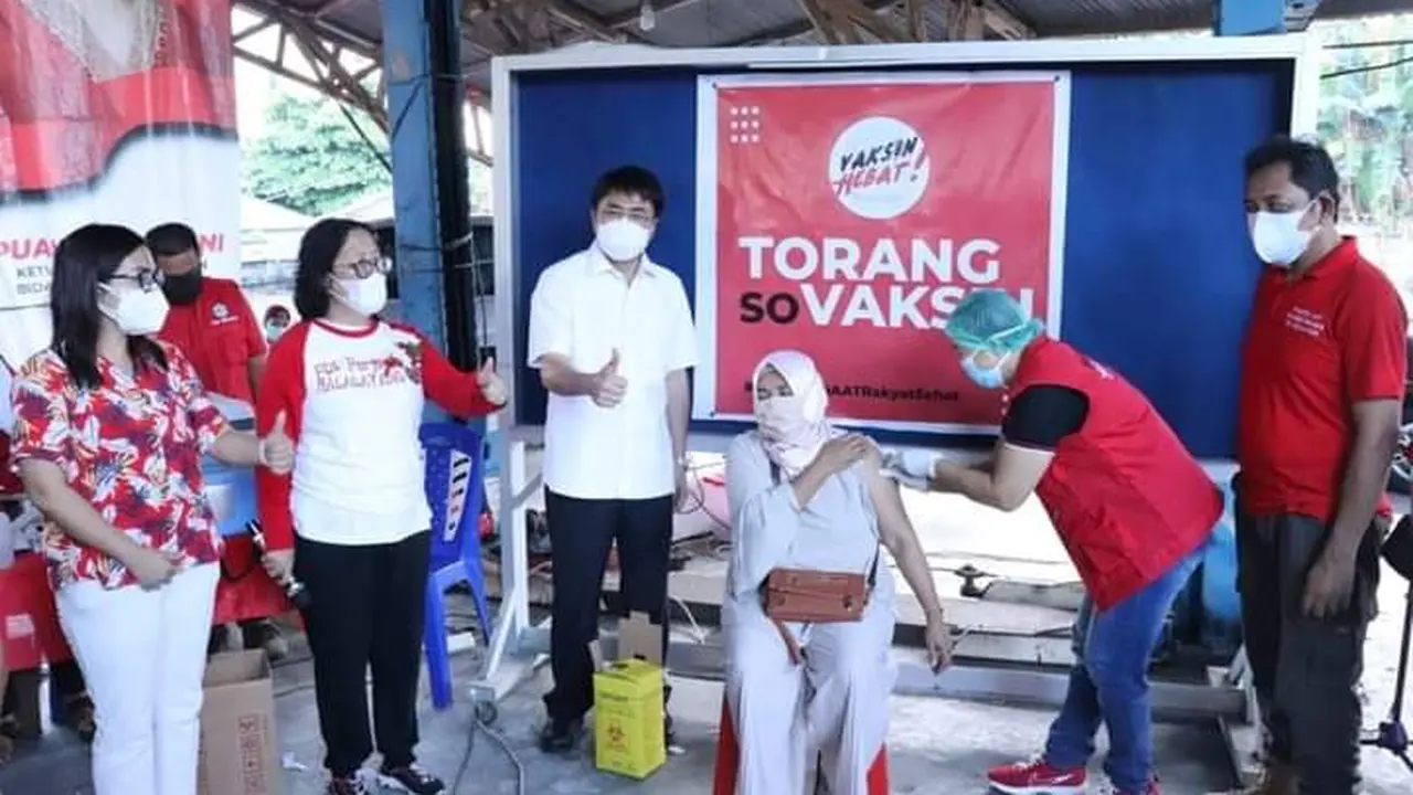 Program vaksinasi Covid-19 yang gencar dilakukan Pemkot Manado.