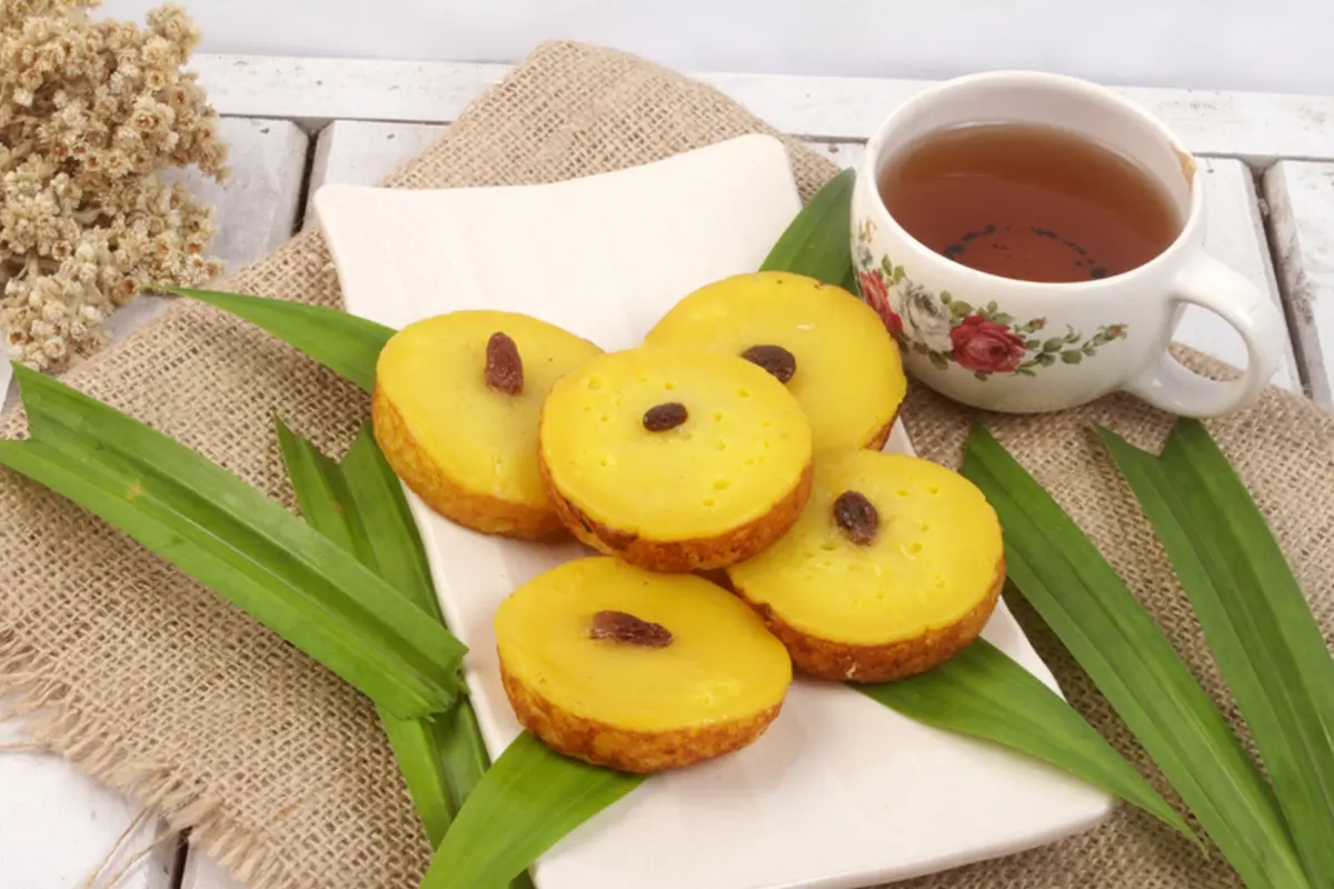 kue lumpur empuk
