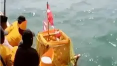 Bagi masyarakat di Desa Kuala Samboja, ritual walasuji sangat sakral karena dianggap berdampak pada tangkapan hasil laut mereka.