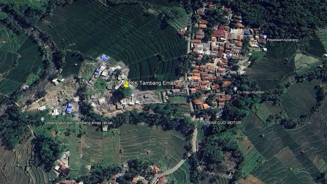 Sebanyak 8 pekerja terjebak di dalam lubang tambang emas di Pancurendang, Ajibarang, Banyumas. (Foto: Liputan6.com/Basarnas)