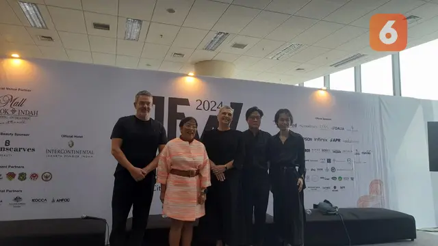 Jakarta Fashion Week 2024
