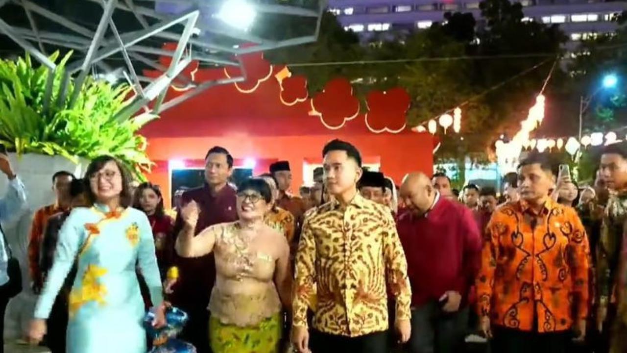 Wapres Gibran Hadiri Puncak Perayaan Imlek Festival 2577, Semarak Akulturasi Budaya di Jakarta