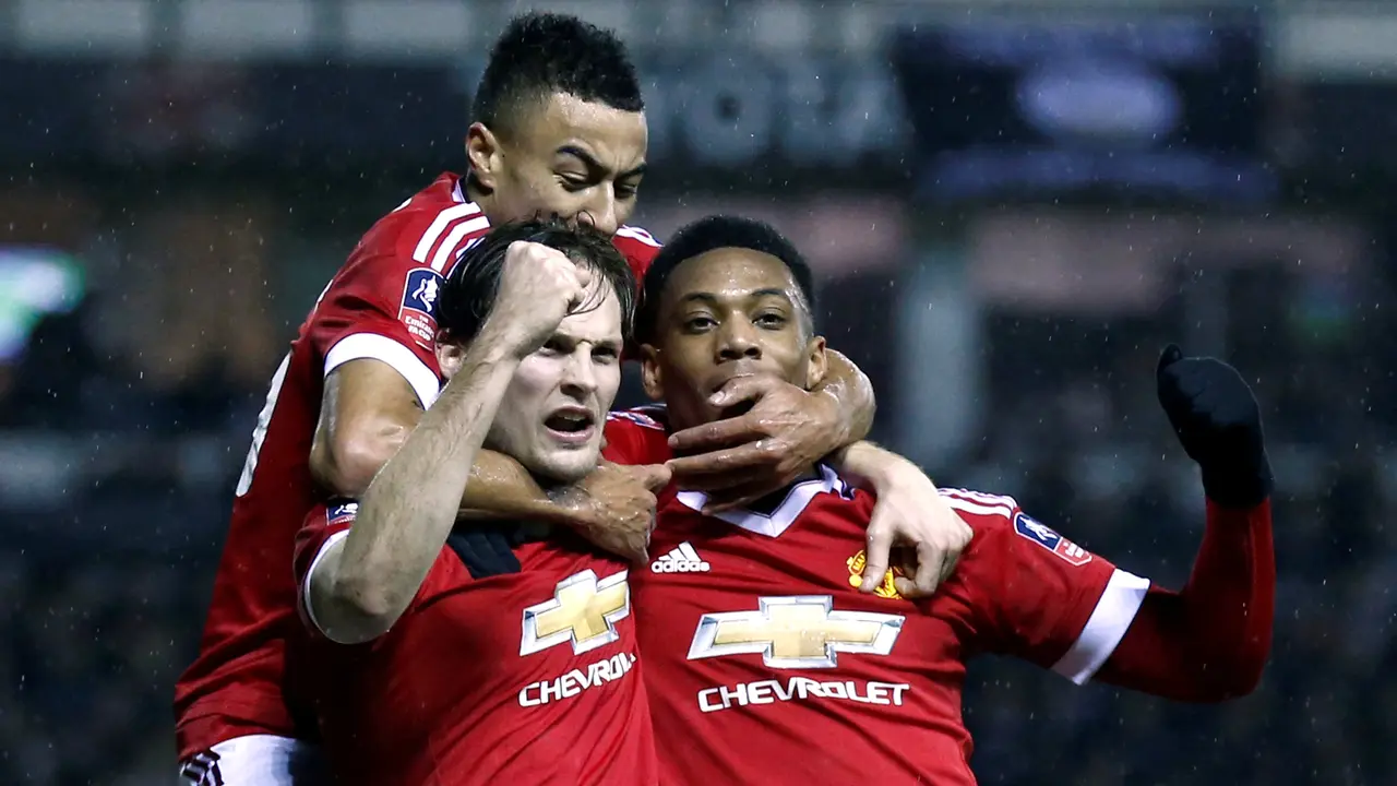 Daley Blind
