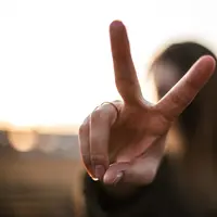 Nggak suka konfrontasi, tiga zodiak ini sebisa mungkin menghindarinya. (Sumber foto: unsplash.com)