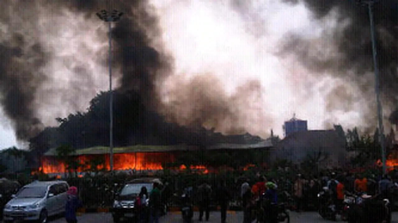 Kebakaran di Tangcity Mall