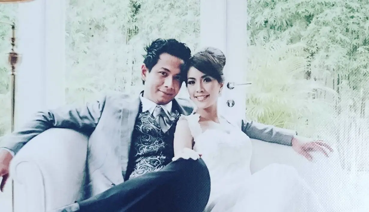 Delon dan ‎Yeslin Wang