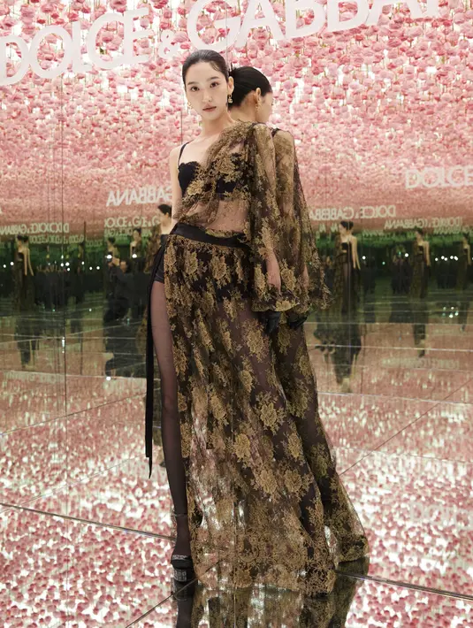 Acara ini menampilkan peluncuran produk tata rias baru Dolce&Gabbana dan Rose Glow Cushion eksklusif, sebuah produk yang diciptakan khusus untuk pasar APAC. [Foto: Dolce&Gabbana]