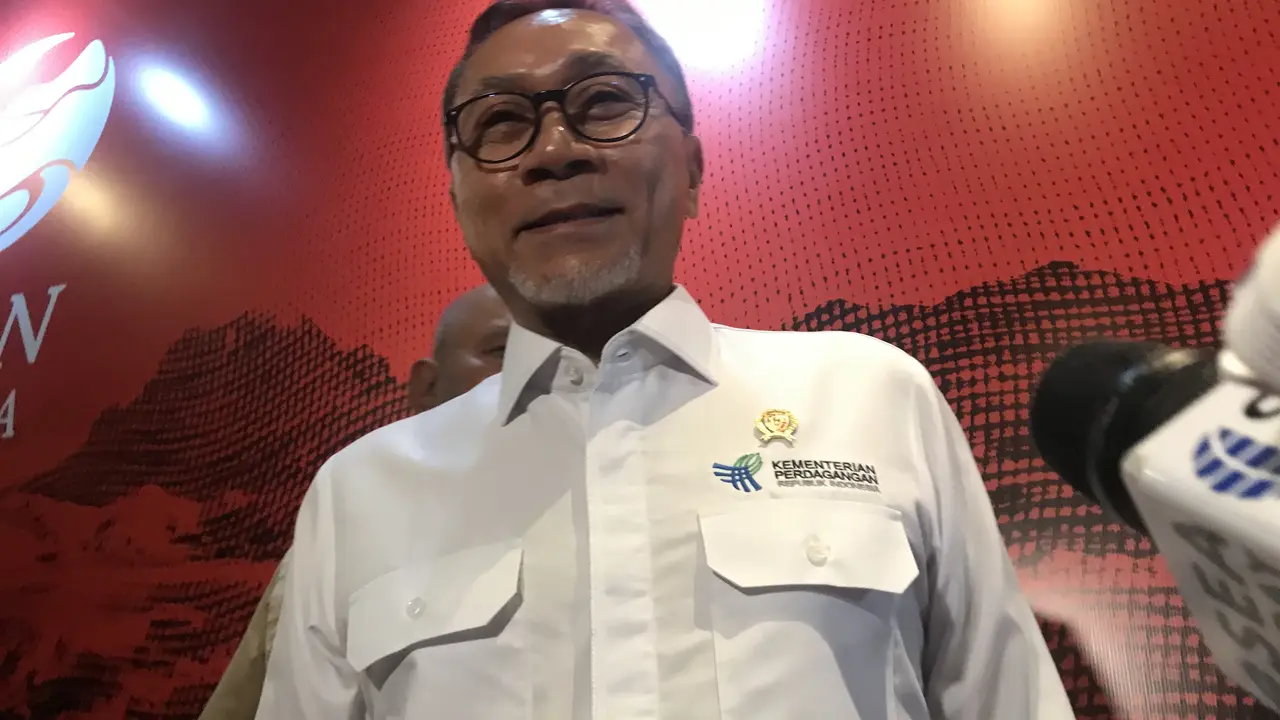 Ketua Umum Partai Amanat Nasional (PAN) Zulkifli Hasan (Zulhas) saat ditemui wartawan di Kantor Kementerian Perdagangan (Kendag), Kamis (31/8/2023).