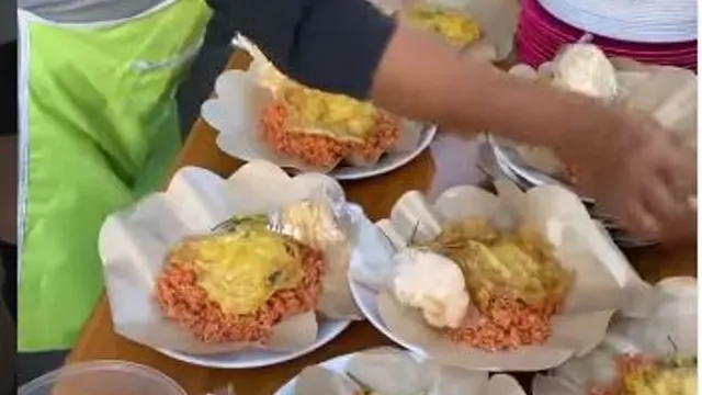 Viral Nasi Goreng Murah Cuma Rp5 Ribu, Pakai Telur dan Porsinya Banyak