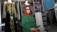 Bu Sumaryono, Salah Satu Penata Rias yang Akan Merias Kahiyang