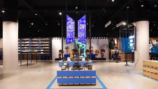Sederet Publik Figure Hadir di BTS Pop Up Store, Luna Maya Hingga Nikita Mirzani