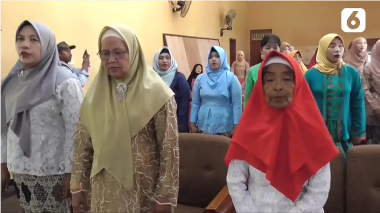 Ibu-Ibu Petani di Merauke, Papua Dapat Bantuan Pupuk di Hari Kartini