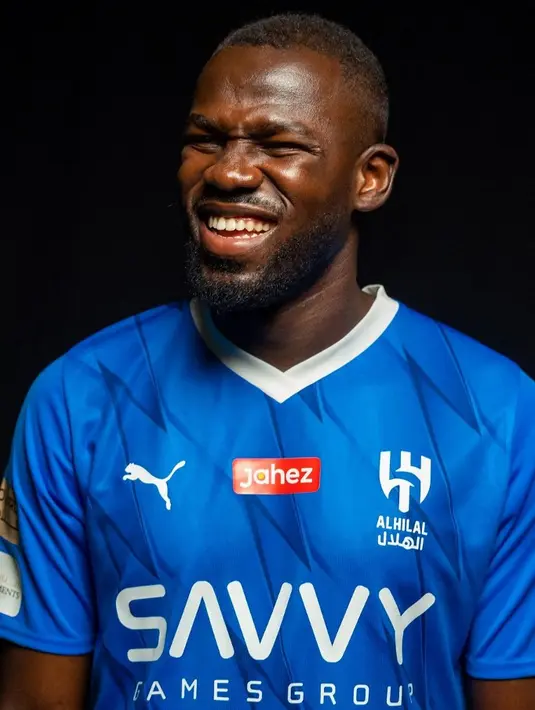 <p>Al Hilal tak sulit untuk menggaet Koulibaly dari Chelsea dengan banderol 17 juta pound sterling. Chelsea tidak puas dengan penampilan bek yang diboyong 33 juta pound sterling dari Napoli musim lalu itu. (Saudi Pro League/AFP)</p>