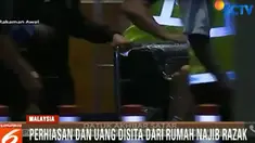 Penggeledahan rumah dan apartemen Najib terkait dugaan korupsi Badan Investasi Malaysia.