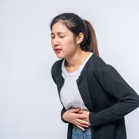 Dapatkan inspirasi diet untuk penderita penyakit GERD, supaya diet berjalan lancar tanpa gejala GERD yang mengganggu. (Sumber: Freepik/jcomp).