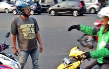 Bentrok pengendara GO-JEK dan ojek pangkalan Bandung, satu luka
