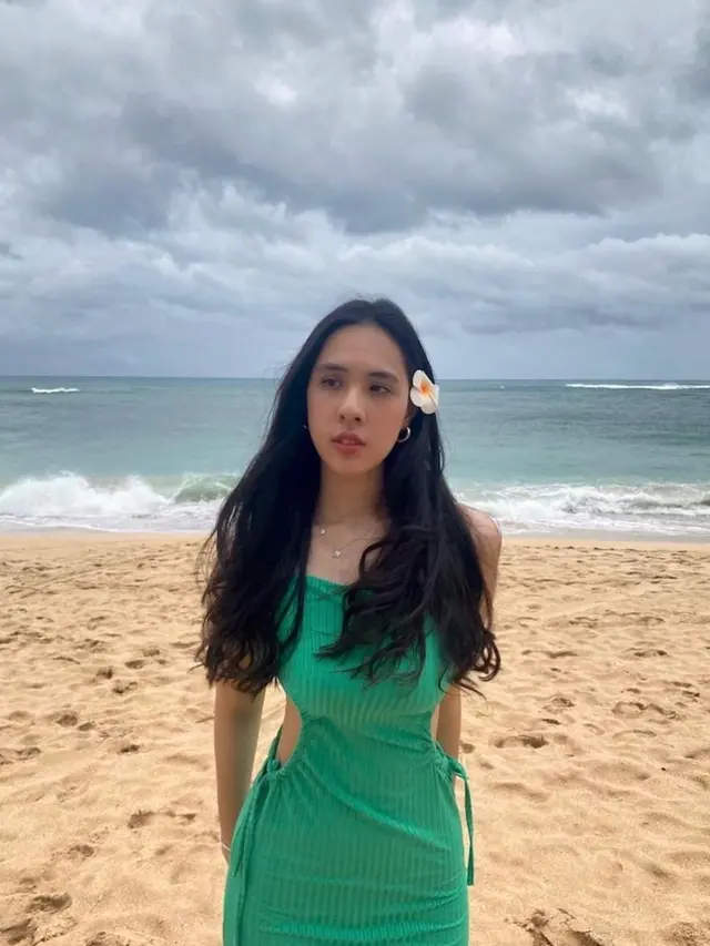 Latisa Maura Anak Perempuan Cut Sarra yang Jarang Tersorot