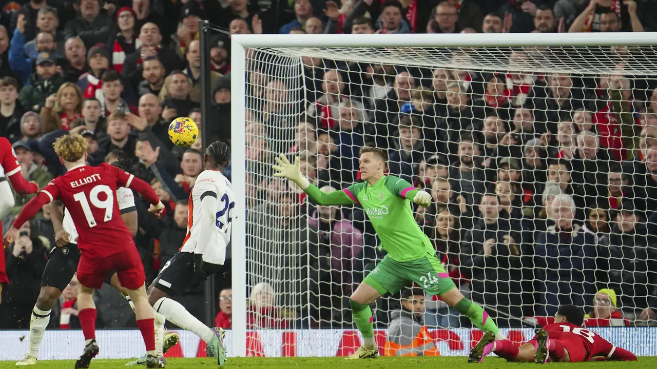 Liverpool vs Luton Town