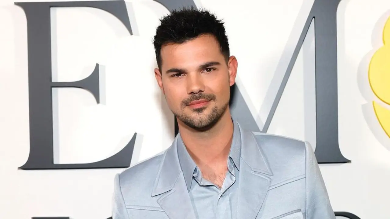 [Fimela] Taylor Lautner