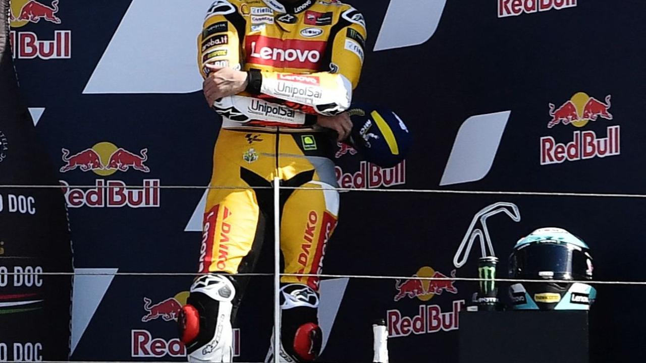 Namun pada akhirnya, Bagnaia mampu mempertahankan posisi ketiga dari kejaran Pedrosa.<br>