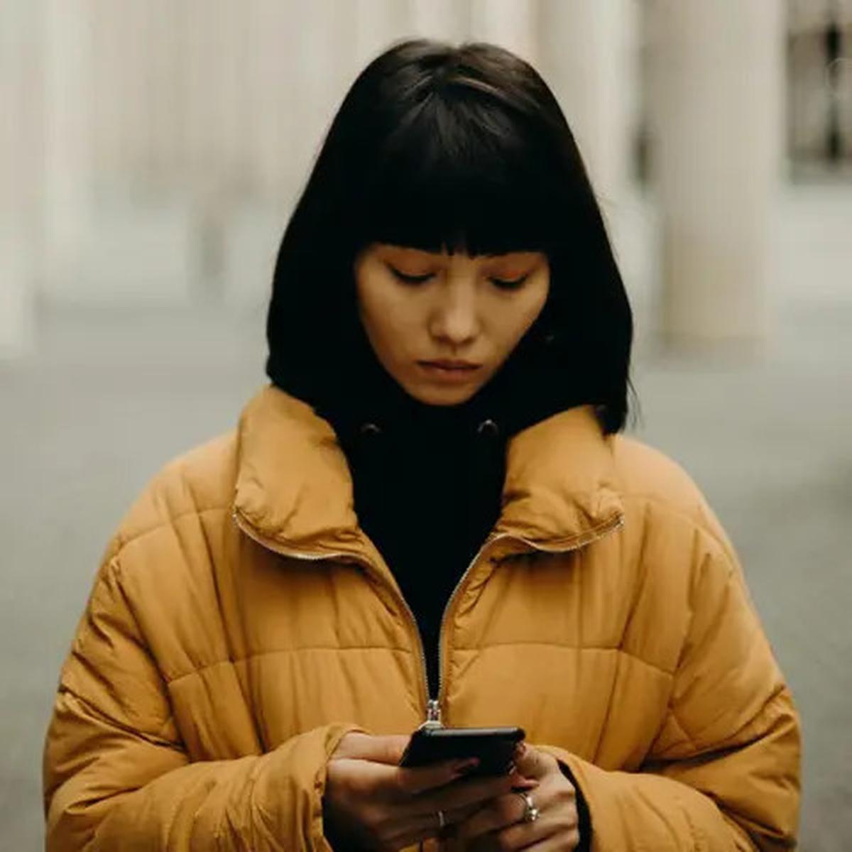 Pria Jepang Telepon Istri 100 Kali Sehari Karena Cinta, Berujung Dipenjara