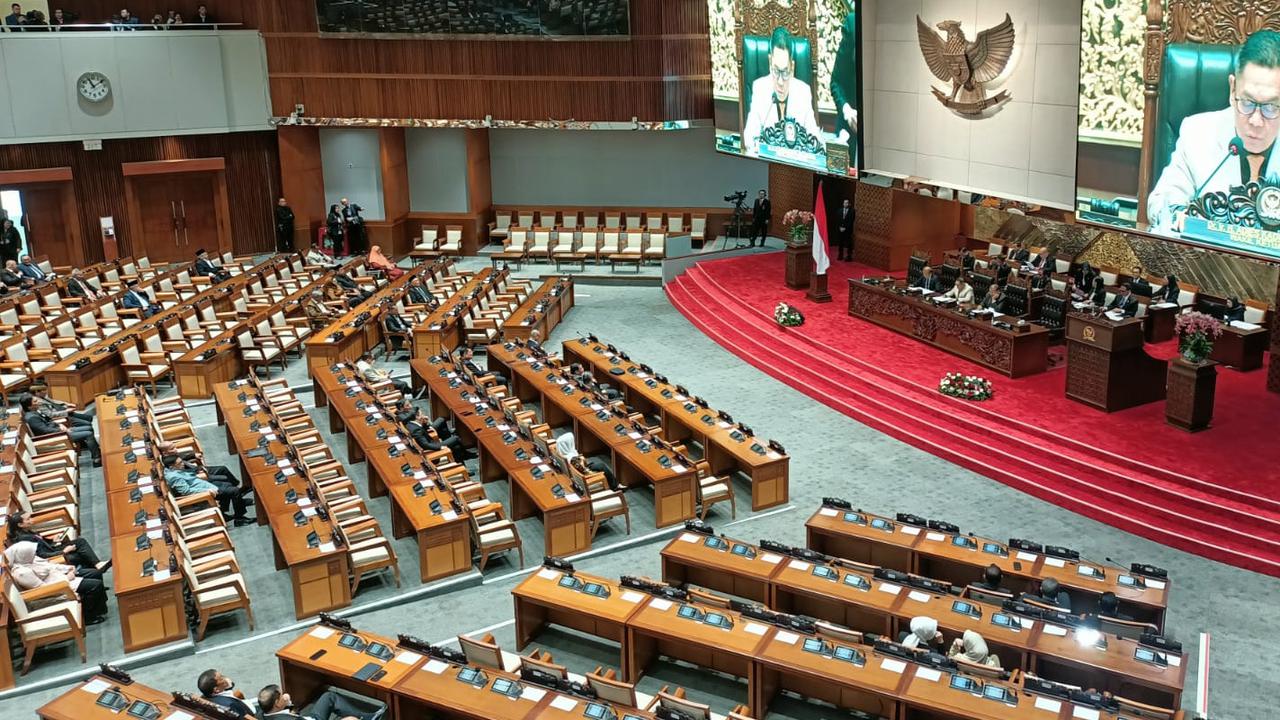 Muncul Wacana Revisi Lagi UU MK di DPR, Dampak Partai Tolak Putusan Pemilu Nasional & Daerah Dipisah?