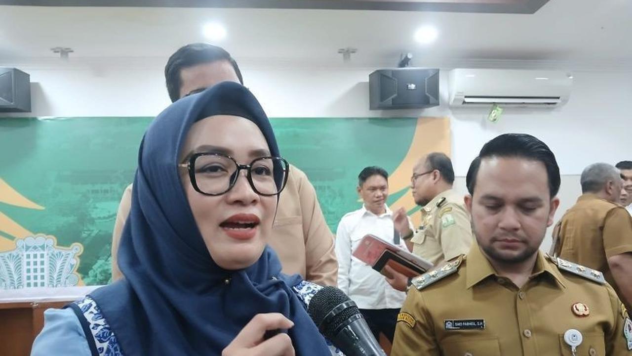 Fakta Unik: Ribuan Porsi Makanan Kurang Baik? DPR RI Pertimbangkan Sekolah dalam Program Makan Bergizi Gratis