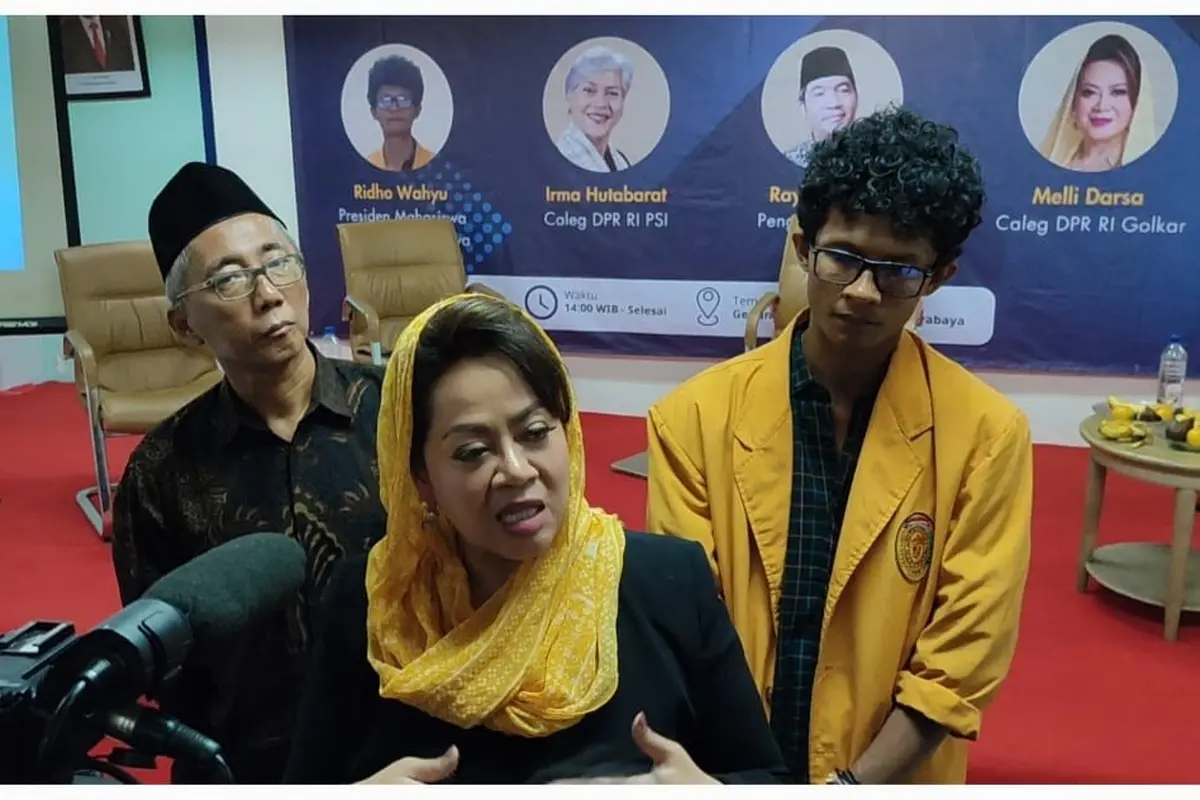 Calon Anggota Legislatif (Caleg) DPR RI Partai Golkar untuk Dapil Jabar III Melli Darsa saat menghadiri acara Diskusi Publik di Universitas Jayabaya, Jakarta. (Istimewa)