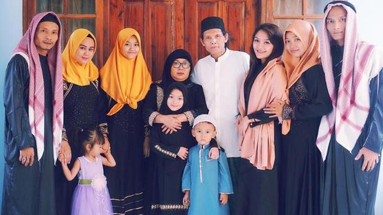 Potret Kenangan Siti Badriah dengan Mendiang Sang Ibunda/Instagram/@sitibadriahh