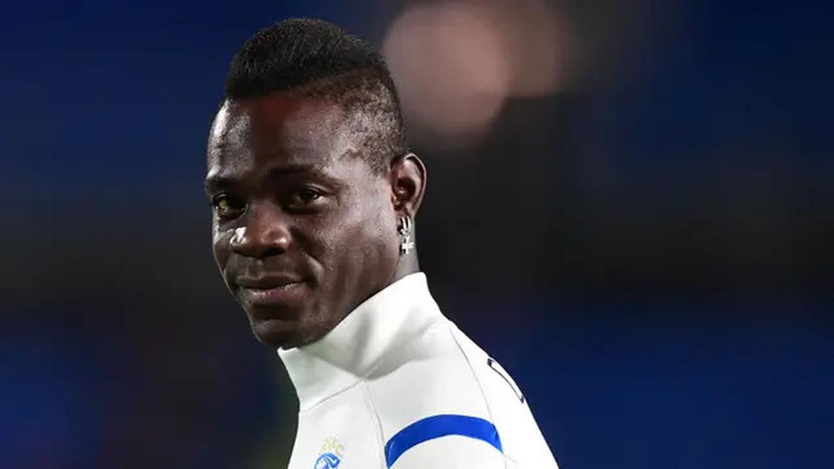 Mario Balotelli Tahu Diri, Akui Tak Akan Bisa Mencapai Level Cristiano Ronaldo