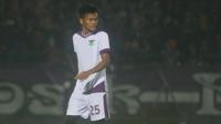 Sirvi Arvani mencetak gol kemenangan Persita atas BaBel United 0-1 pada Liga 2 2019 di Stadion Depati Amir Pangkal Pinang, Rabu (7/8/2019). (Bola.com/Gatot Susetyo)