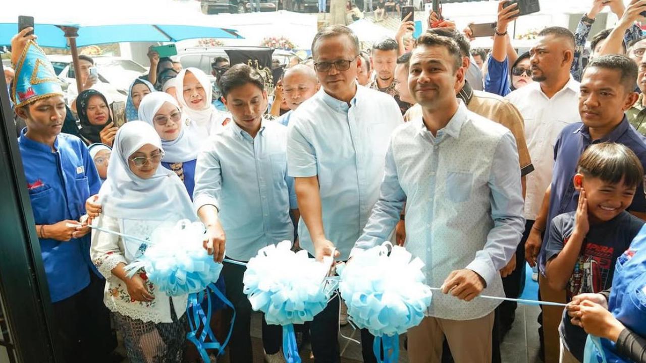 Dari Arief Muhammad hingga Deddy Corbuzier, Ini 4 Restoran Padang Artis yang Lagi Hits