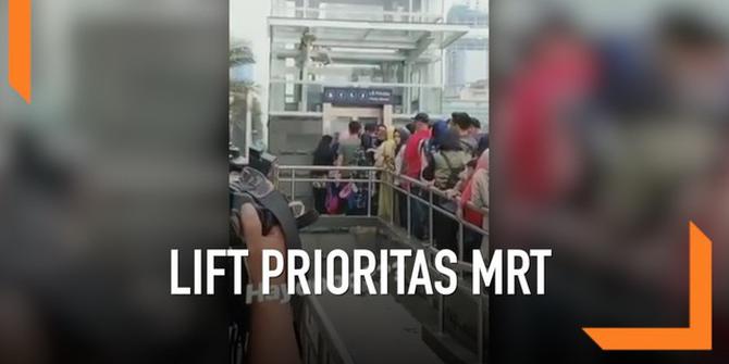 VIDEO: Lift Disabilitas MRT Malah Dipakai Warga Biasa