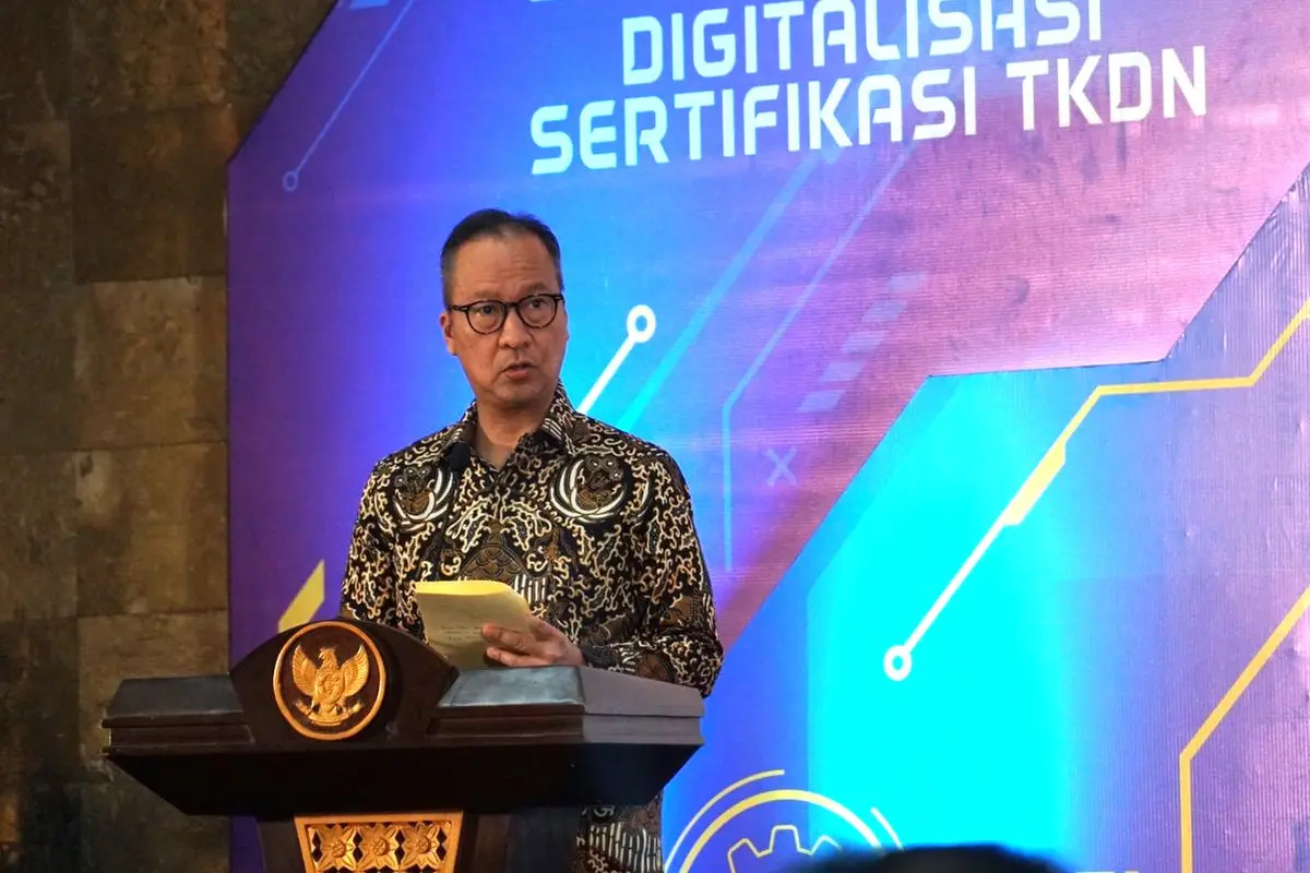 Menteri Perindustrian Agus Gumiwang Kartasasmita memberikan sambutan pada Launching Digitalisasi Sertifikasi TKDN di Jakarta, Rabu (27/9/2023). (Dok Kemenperin)