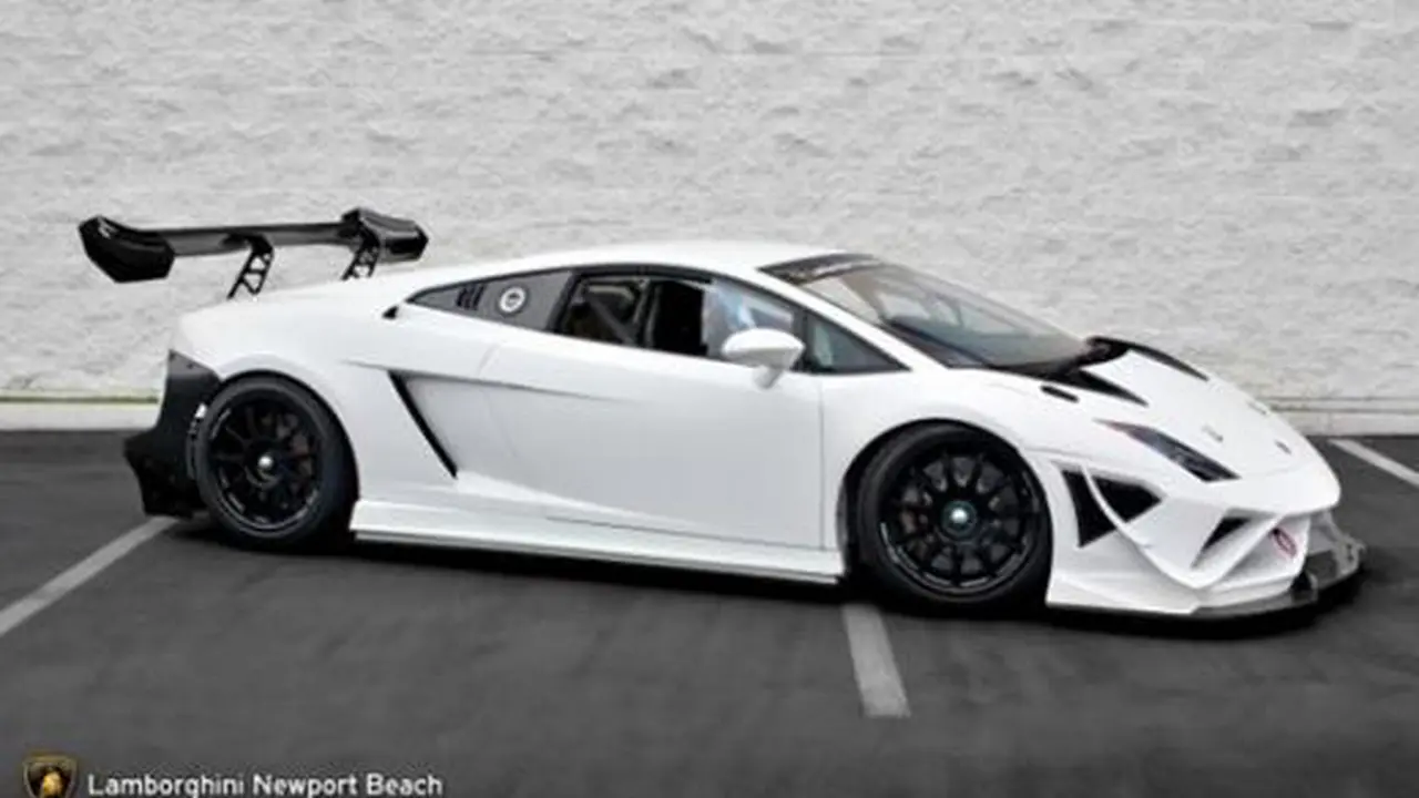 Lamborghini Gallardo Edisi Balap Dilego