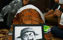 Suasana duka hiasi persemayaman Pak Raden