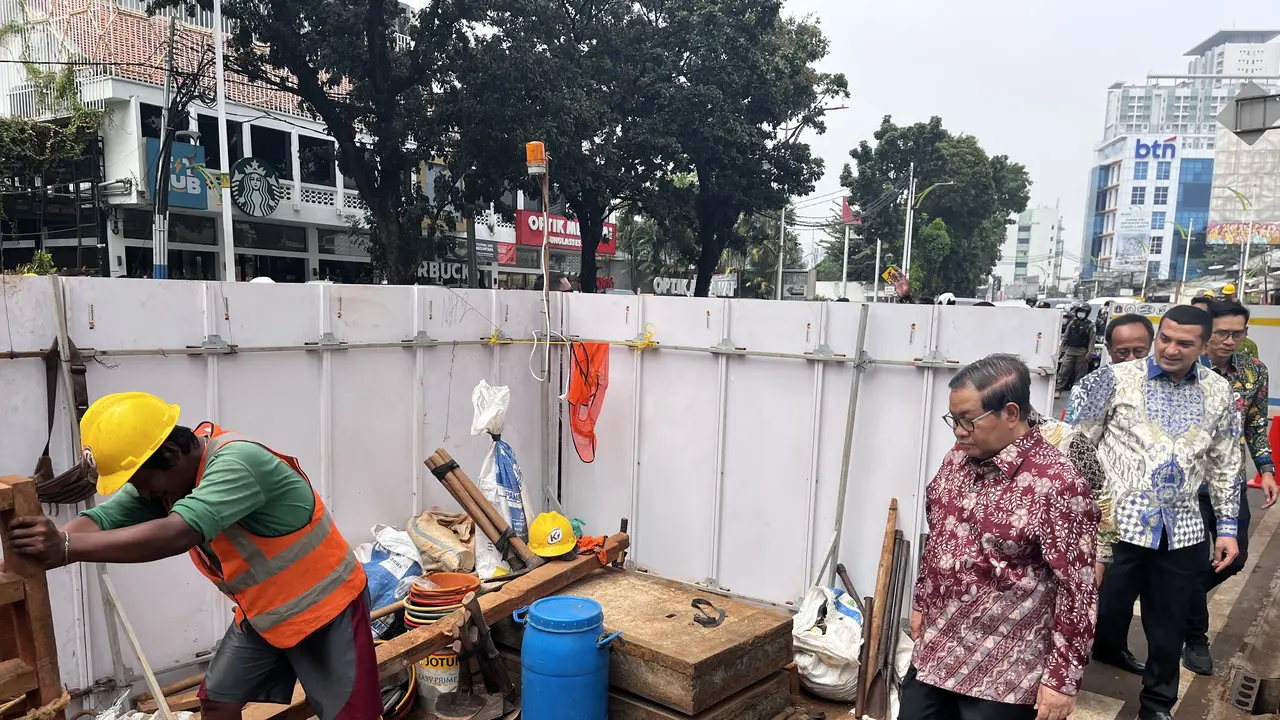 Gubernur DKI Jakarta Pramono Anung di Jalan Soepomo, Tebet, Jakarta Selatan, Kamis (10/9/2026).
