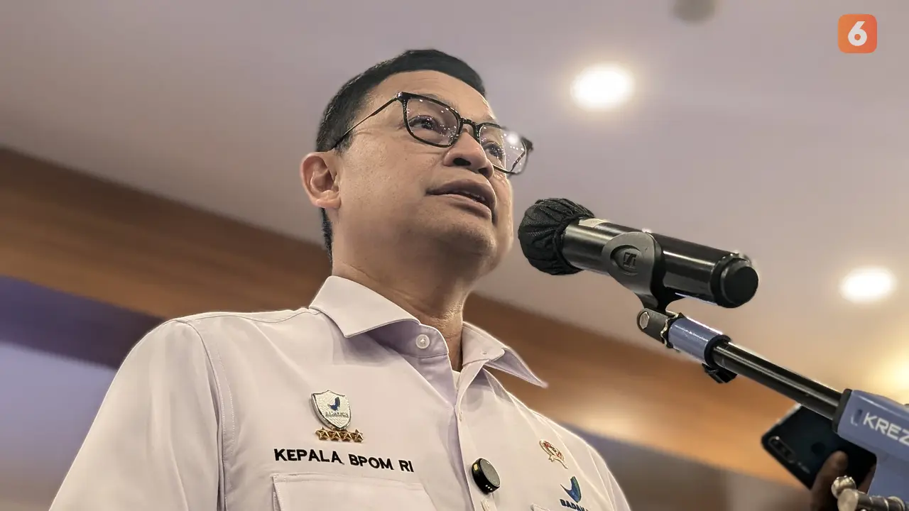 Kepala BPOM Taruna Ikrar