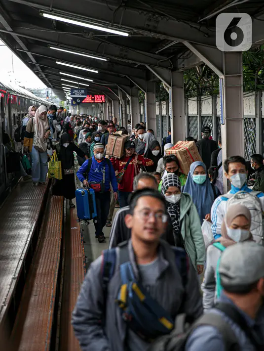 "Jumlah tersebut mengalami peningkatan hingga 2 kali lipat dari masa normal," tambah Eva Chairunisa. (Liputan6.com/Faizal Fanani)