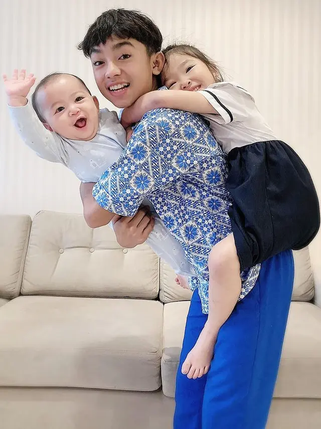 Anak Dibully Netizen, Ini 6 Potret Kompak Ketiga Buah Hati Ruben Onsu