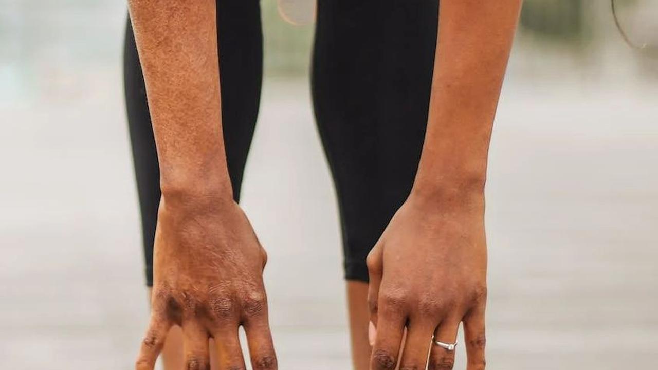 Tak hanya itu, hormon pertumbuhan juga akan meningkat setelah olahraga pagi. Hormon ini berperan penting dalam pembentukan otot, pembakaran lemak, dan meningkatkan kekuatan tulang serta daya tahan fisik.